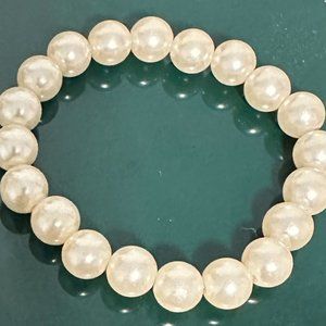 Beautiful Pearl Bracelet
